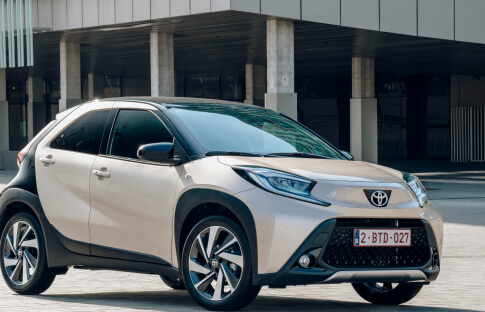 רכב היברידי יד 2 - טויוטה סלקט